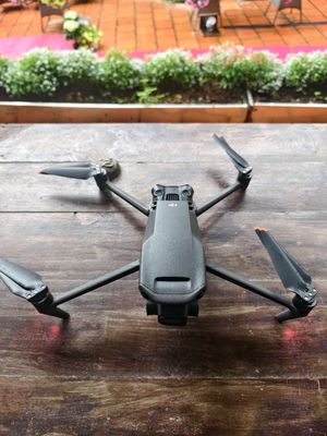 DJI Mavic 3 Cine kèm tay RC. Mua bán Máy ảnh, Máy quay tại Quận Tân Bình Tp Hồ Chí Minh được đăng bởi CHUONG TRAN