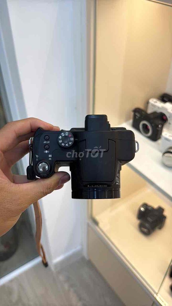 Máy ảnh Panasonic DMC-FZ7 Đen. Mua bán Máy ảnh, Máy quay tại Quận Phú Nhuận Tp Hồ Chí Minh được đăng bởi Khánh máy ảnh top 1 hình 1