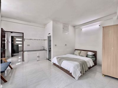 Аренда · 1 комн. · 40 м² · Quận 10, ул. Đường Bắc Hải