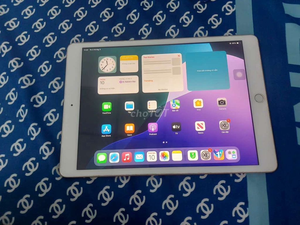 Apple iPad 7 32GB Vàng hồng. Mua bán Máy tính bảng tại Quận 8 Tp Hồ Chí Minh được đăng bởi Duy hình 1