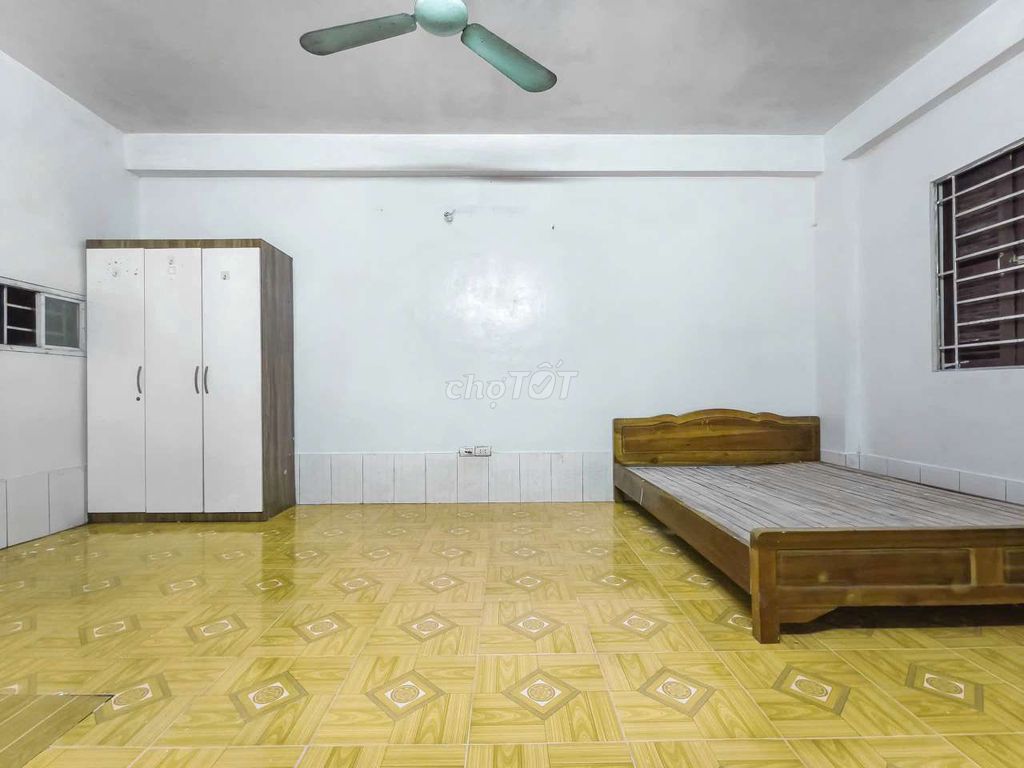 Комната 30м², очень просторная