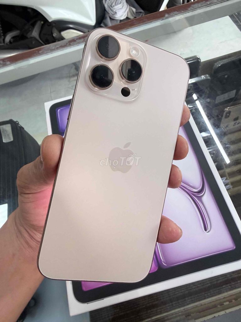 Apple iPhone 16 Pro Max 256GB Vàng Mỹ Đã sử dụng. Mua bán Điện thoại tại Quận Thanh Khê Đà Nẵng được đăng bởi Bi hình 1