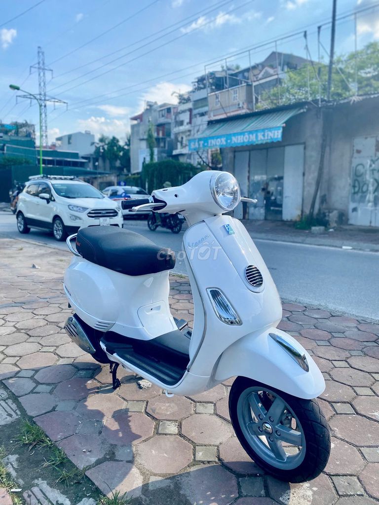 Vespa LX  ie 2011. Mua bán Xe máy tại Quận Hoàng Mai Hà Nội được đăng bởi Trường Giang Phạm hình 3