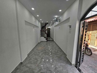 Cho thuê nguyên căn dt 3 x12 trệt lầu hẻm thông xe tải Bùi Quang Là. Cho thuê nhà ở tại Quận Gò Vấp Tp Hồ Chí Minh được đăng bởi Quỳnh Nguyễn