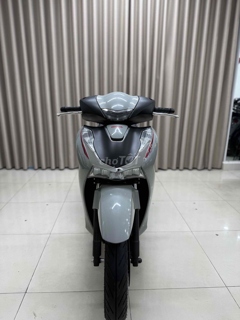 SH 160ABS cực đẹp chạy lướt vài ngàn km. Mua bán Xe máy tại Quận Thanh Khê Đà Nẵng được đăng bởi THẾ MẪN CHUYÊN XE LƯỚT CÓ BÁN TRẢ GÓP  hình 2