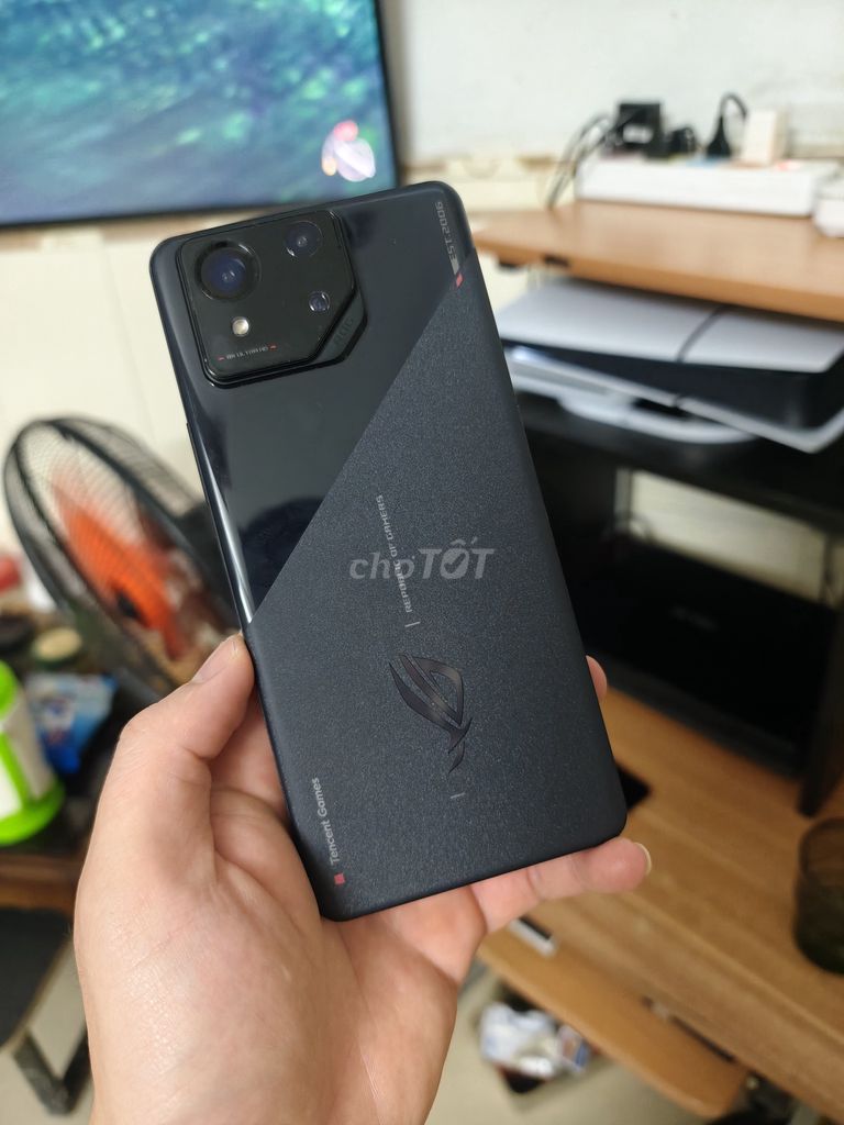 Rogphone 8 nội địa 12/256. Mua bán Điện thoại tại Quận 10 Tp Hồ Chí Minh được đăng bởi Din hình 1