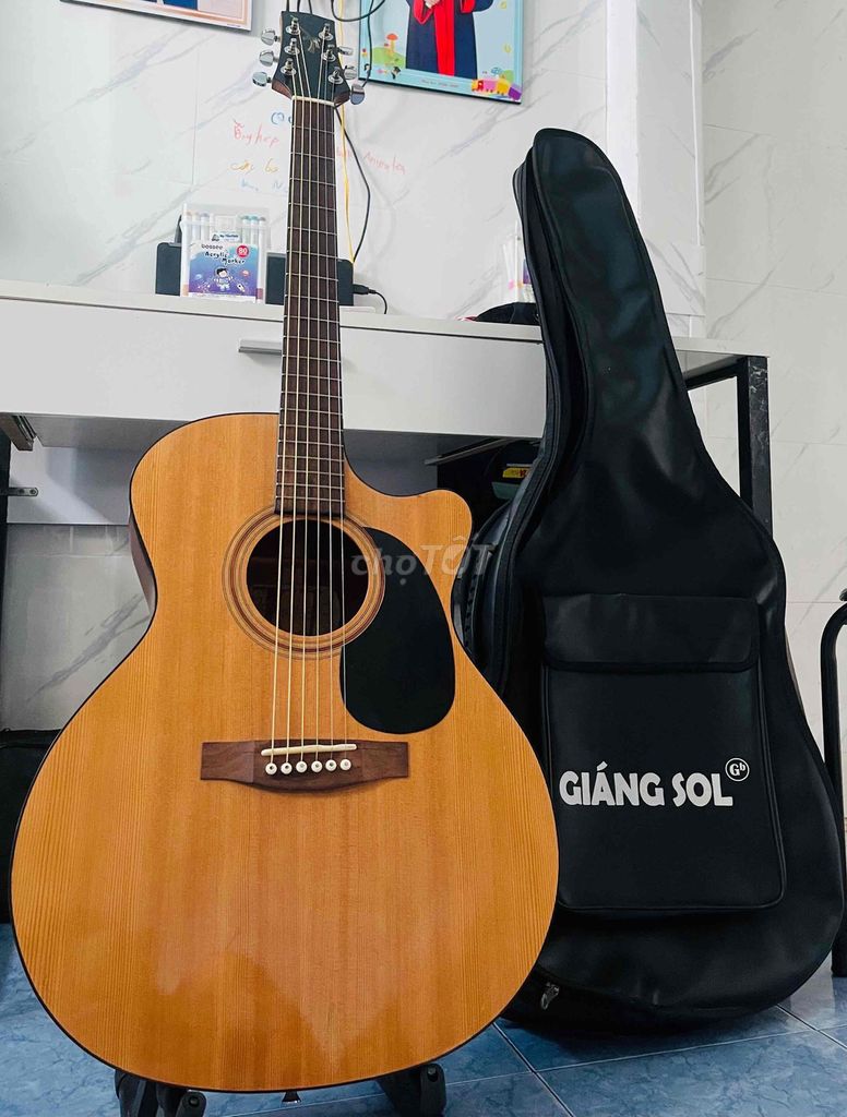 Đàn guitar Thuận guitar At02C. Mua bán Nhạc cụ tại Quận Phú Nhuận Tp Hồ Chí Minh được đăng bởi Wuan hình 1