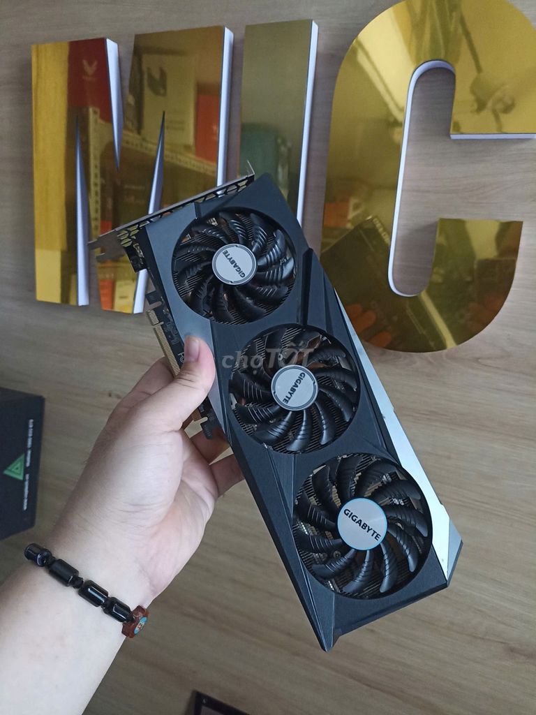Card đồ họa Gigabyte RTX 3060Ti 8GB OC. Mua bán Linh kiện (RAM, Card...) tại Quận Ninh Kiều Cần Thơ được đăng bởi Mic Tran hình 1