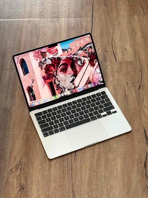 Macbook Air M4 13' 16GB/256GB Silver keng sạch