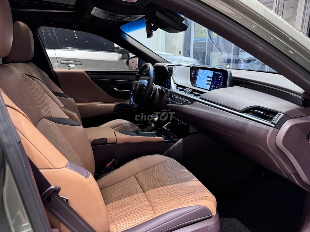 Lexus ES 250 2021  - 29000 km. Mua bán Ô tô tại Quận Gò Vấp Tp Hồ Chí Minh được đăng bởi Sĩ Minh hình 9