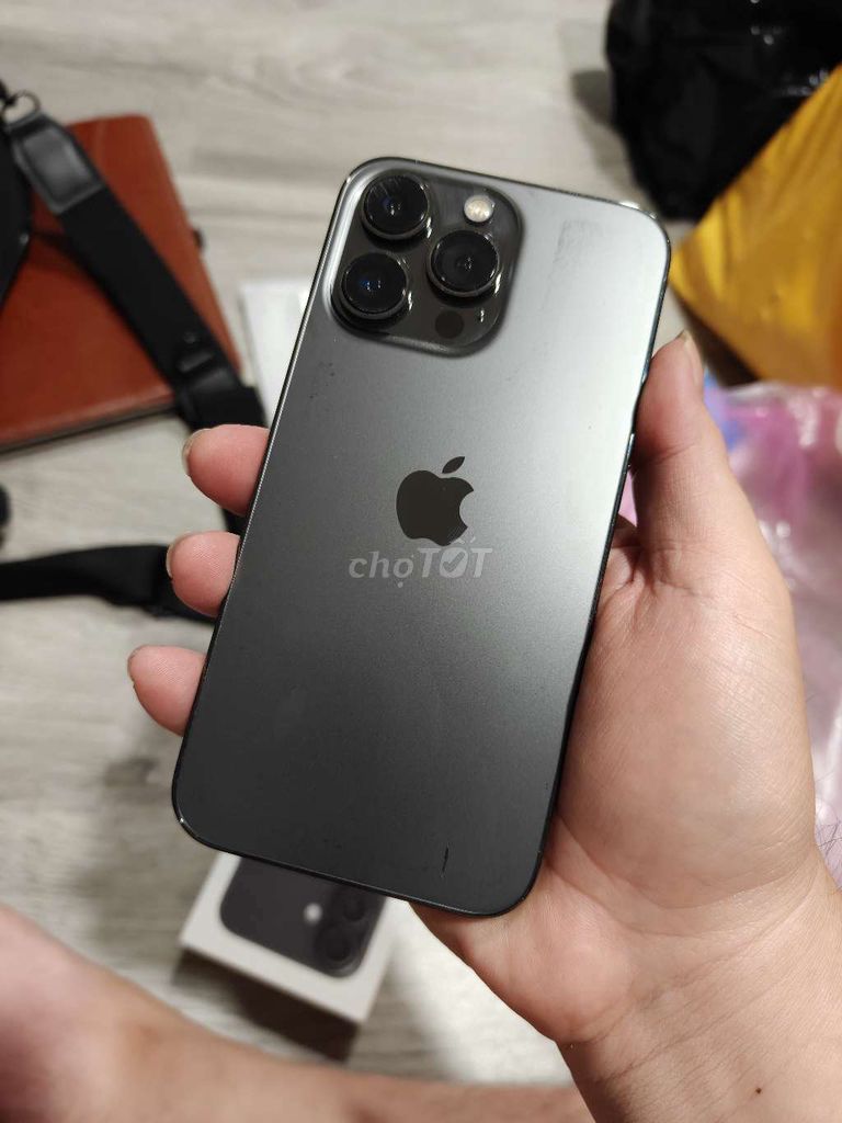 IPhone 13 Pro 128gb Quốc tế zin áp màn chưa fix gl. Mua bán Điện thoại tại Quận 5 Tp Hồ Chí Minh được đăng bởi Strawberry Táo hình 1