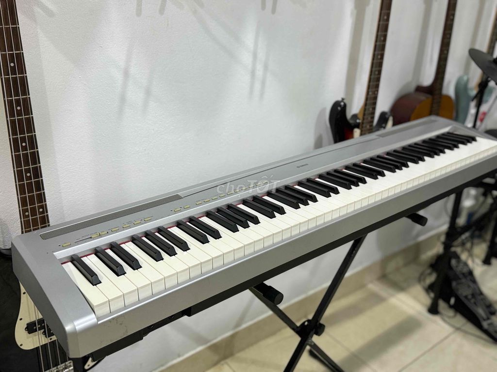 Đàn piano Yamaha P95