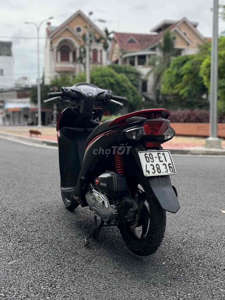 Cầm đồ thanh lý Honda Vision 2020 Smartkey BS:69E1. Mua bán Xe máy tại Quận 8 Tp Hồ Chí Minh được đăng bởi Tuấn Bon hình 6