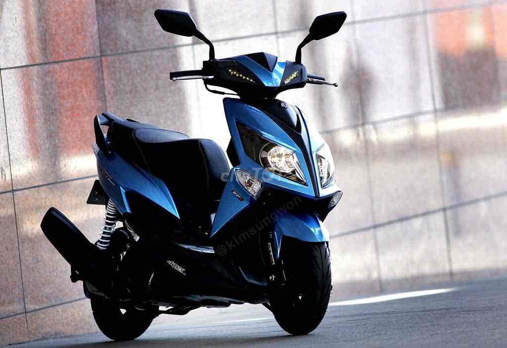 SYM Power Fi 125 куб. см 2022, черный, белый, импортный