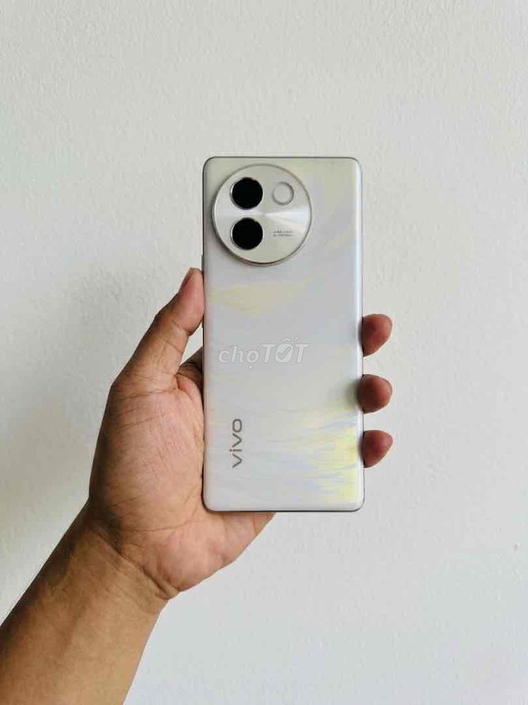Vivo V30e 8GB/256GB Trắng. Mua bán Điện thoại tại Huyện Dương Minh Châu Tây Ninh được đăng bởi Thanh Long hình 1