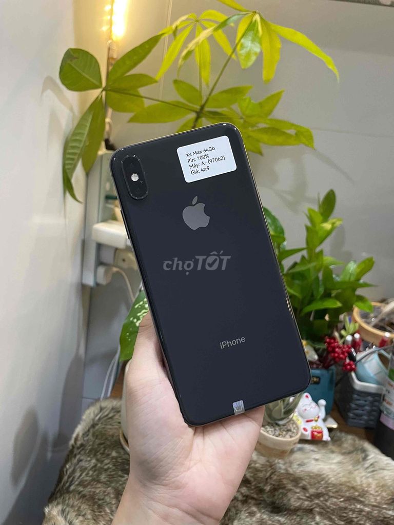 iPhone XS Max 64GB Đen LL/A, zin đẹp 99%. Mua bán Điện thoại tại Huyện Hóc Môn Tp Hồ Chí Minh được đăng bởi Luân Hoài hình 1