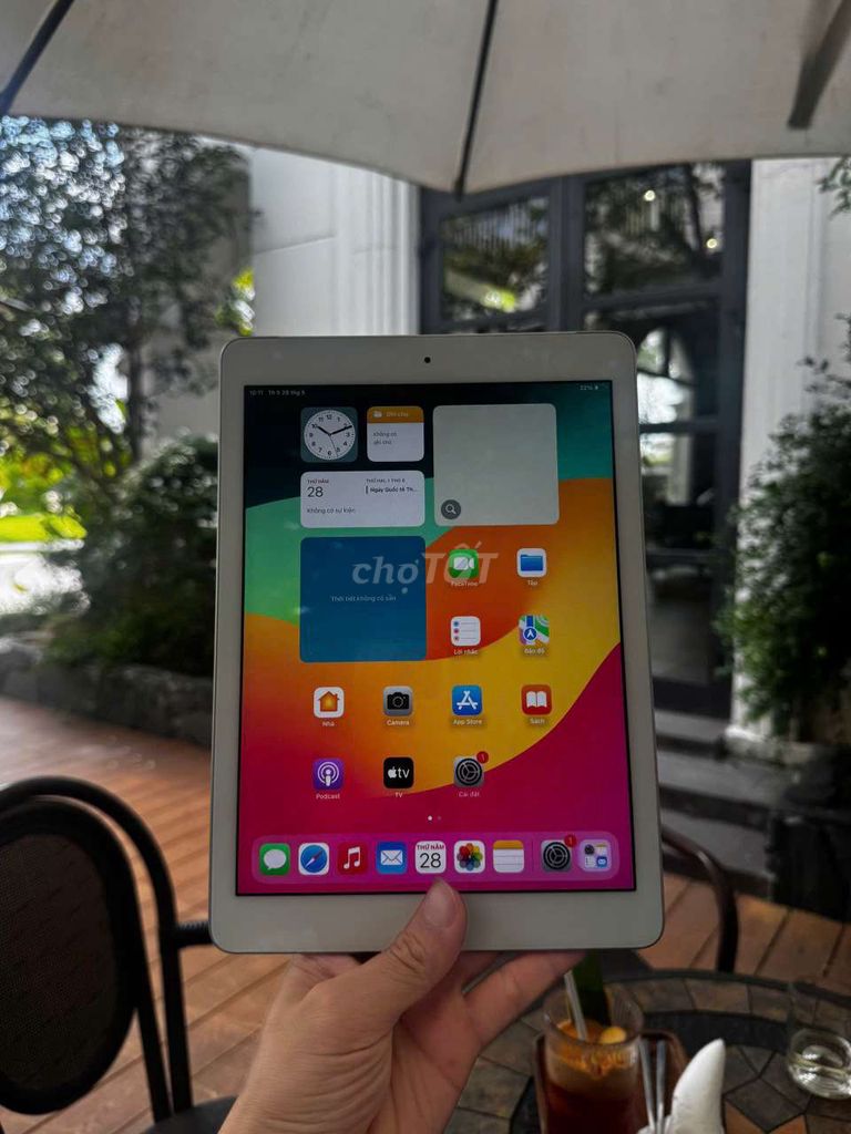 Apple iPad 32GB Bạc. Mua bán Máy tính bảng tại Quận Kiến An Hải Phòng được đăng bởi Karine Pham hình 1