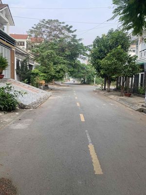 BÁN BIỆT THỰ 144M2 5PN KDC GIA HOÀ BÌNH CHÁNH. Mua bán nhà ở tại Huyện Bình Chánh Tp Hồ Chí Minh được đăng bởi Rich Nguyễn 