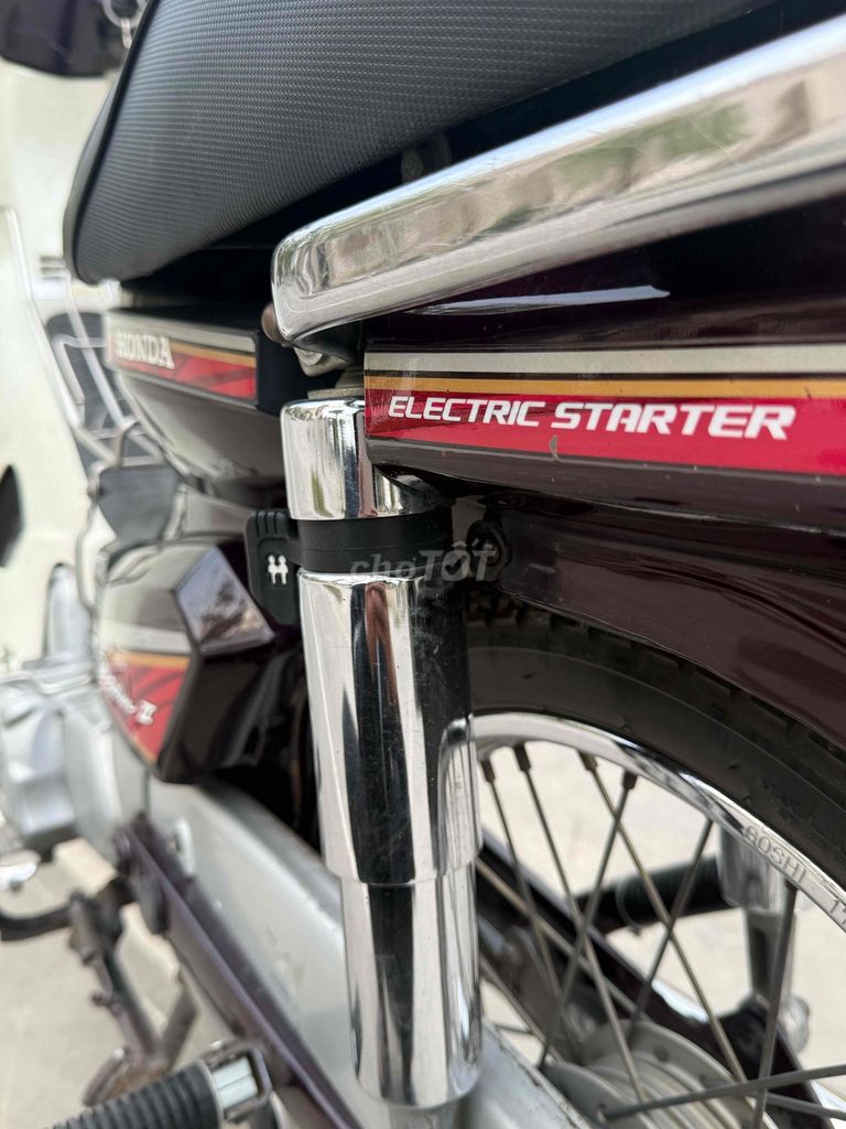 Dream thái 2001 zin nguyên bản, chính chủ, máy zin. Mua bán Xe máy tại Huyện Giao Thủy Nam Định được đăng bởi Tuấn Anh hình 16