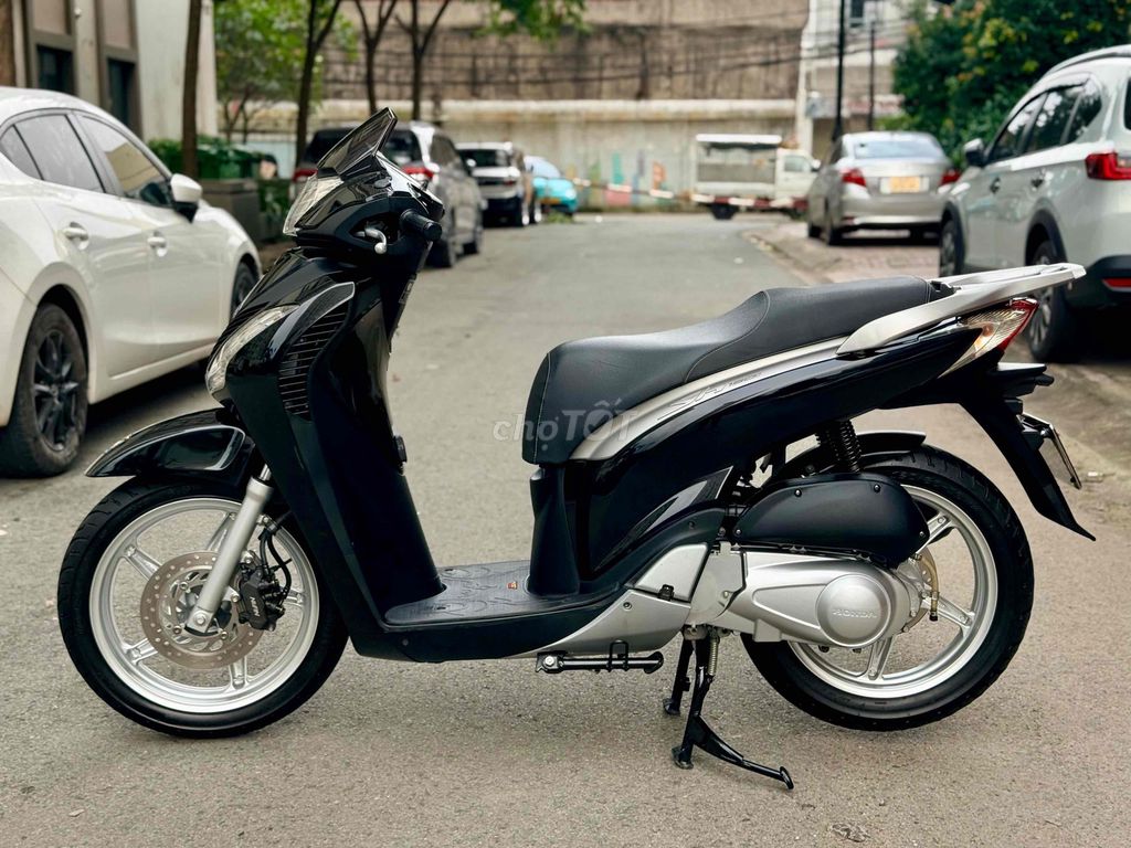 SH 150 Nhập Ý Sm 1039 BSĐG 977.97 Chính Chủ. Mua bán Xe máy tại Quận 6 Tp Hồ Chí Minh được đăng bởi Minh Thành  hình 3