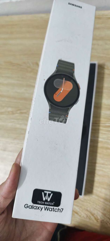 Samsung Galaxy Watch7 Xám 40mm 99.9%. Mua bán Thiết bị đeo thông minh tại Quận Đống Đa Hà Nội được đăng bởi Thanh Thanh hình 1