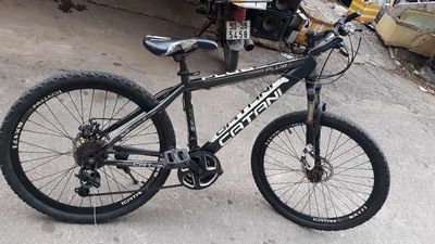 Xe đạp địa hình Catani Plus 300 Đen. Mua bán Xe đạp tại Quận Tân Phú Tp Hồ Chí Minh được đăng bởi ANH VU