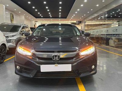 Honda Civic 2017 1.5L Vtec Turbo - 82000 km. Mua bán Ô tô tại Thành phố Thủ Đức Tp Hồ Chí Minh được đăng bởi Bá Lộc