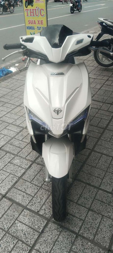 Cần bán xe AB Fi đời 2017 máy móc nguyên zin xe. Mua bán Xe máy tại Thành phố Long Xuyên An Giang được đăng bởi A Thức hình 4