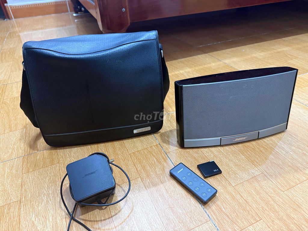 Loa di động Bose SoundDock Portable. Mua bán Tivi, Âm thanh tại Huyện Hóc Môn Tp Hồ Chí Minh được đăng bởi LEVI hình 1