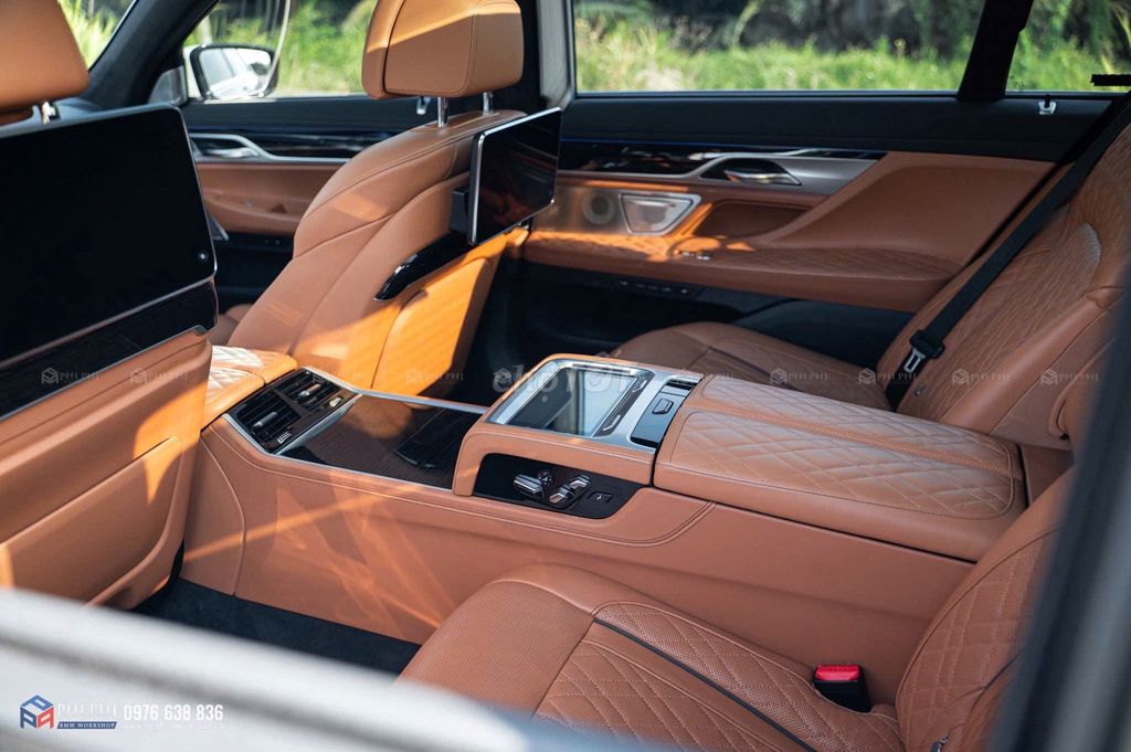 BMW 740Li Pure Excellence 2020 - 19.000Km. Mua bán Ô tô tại Thành phố Thủ Đức Tp Hồ Chí Minh được đăng bởi Diễm Mi hình 6