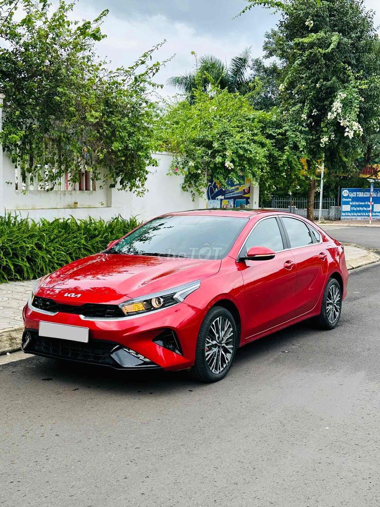 Kia K3 2024 Luxury 1.6 AT - 9400 km. Mua bán Ô tô tại Thành phố Buôn Ma Thuột Đắk Lắk được đăng bởi Nguyễn duy dương hình 3