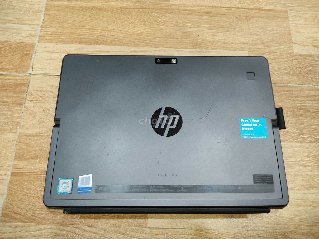 HP Pro X2 612 G2 i5 7Y57/8G/SSD256/12' FHD Touch