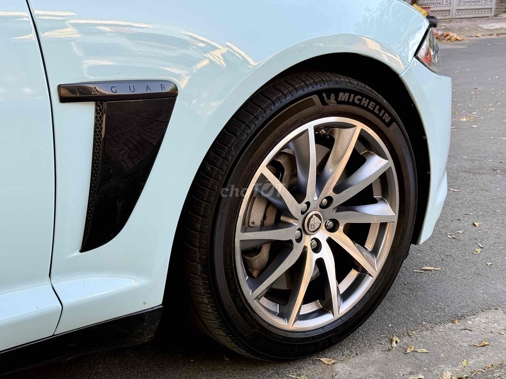 Jaguar XF 2013 2.0 AT - 90000 km. Mua bán Ô tô tại Quận Tân Phú Tp Hồ Chí Minh được đăng bởi Lê Băng Vinh hình 10