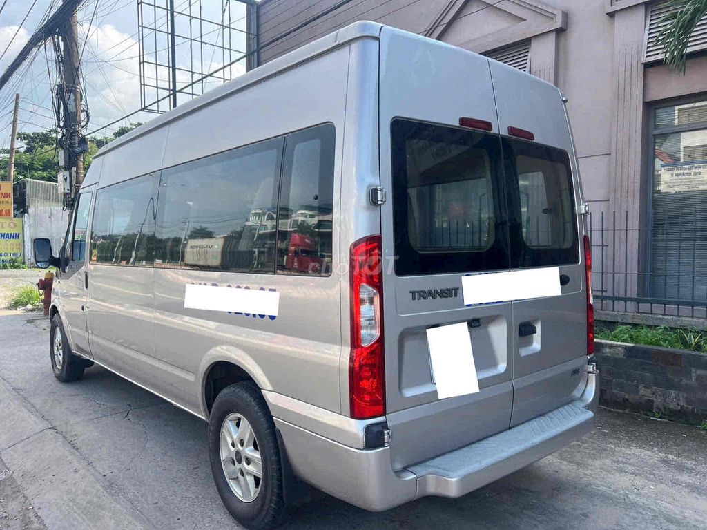 Ford Transit 2015 Luxury xe chở nhân viên đi kỹ. Mua bán Ô tô tại Thành phố Qui Nhơn Bình Định được đăng bởi Ngọc Hà hình 4