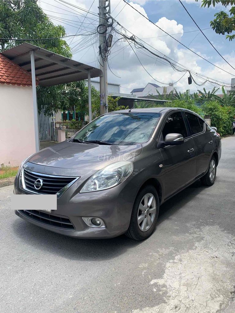 Nissan Sunny 1.5 AT 2016 93.000 км Коричневый