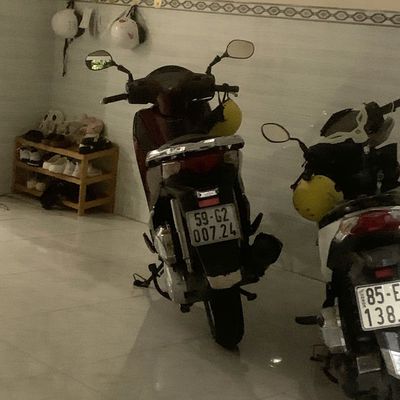 dư dùng cần bán xe sh,  may rin, sơn rin, đi it. Mua bán Xe máy tại Thị xã Bến Cát Bình Dương được đăng bởi Thường hình 1