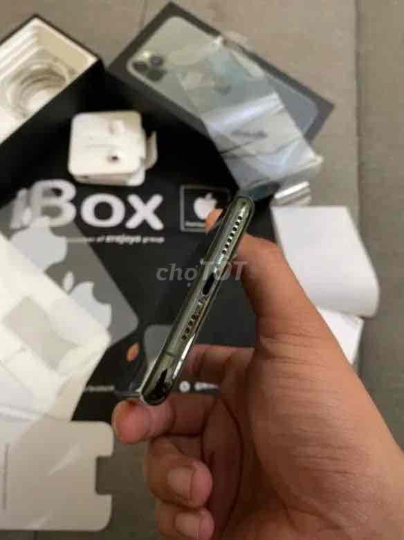 Sang tay - Iphone 11 Pro Max 256G màu Xanh Fullbox