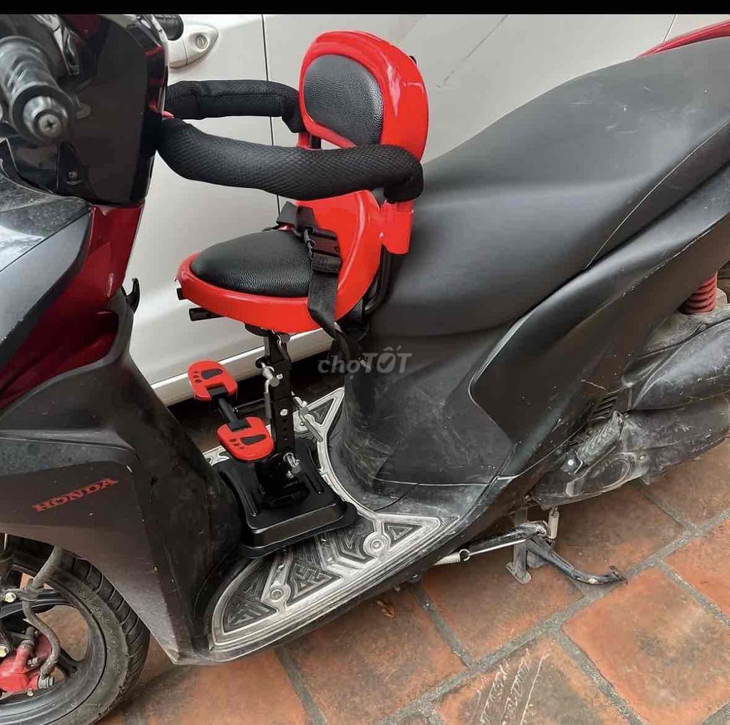 Ghế ngồi xe máy Vision cho bé!!!. Mua bán Mẹ và bé tại Quận 7 Tp Hồ Chí Minh được đăng bởi Lê Thuỳ Nga hình 1