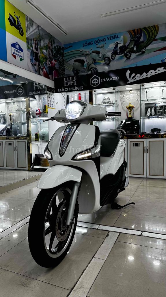 Libety Iget ,Abs , Modeel 2020 Bo nhỏ Xe chính chu. Mua bán Xe máy tại Quận Phú Nhuận Tp Hồ Chí Minh được đăng bởi VESPA  PIAGGIO BẢO HƯNG Vespa cũ trả góp  hình 14