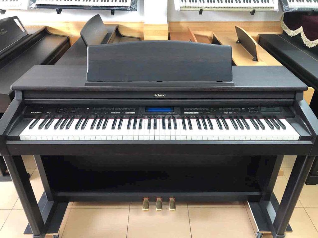 Đàn Piano Điện Roland KR-570 Nhật. Chính Hãng. GRẻ