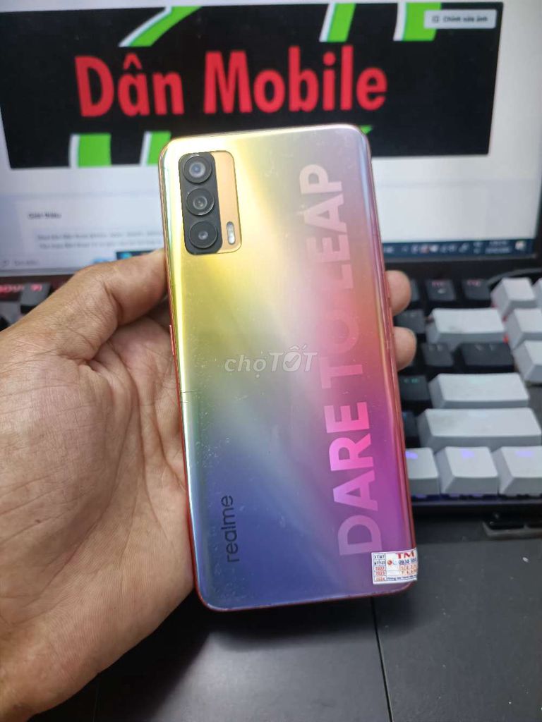 REALME V15 5G 6GB.128GB PIN 4310 DIMENSITY 800