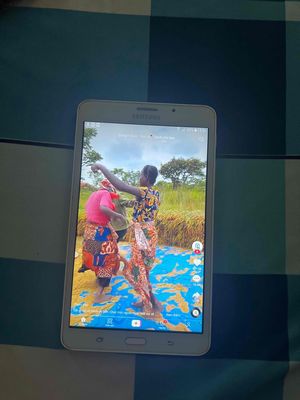 Máy tính bảng Samsung Tab màn hình 8 in 650k. Mua bán Máy tính bảng tại Huyện Tam Nông Đồng Tháp được đăng bởi Quy Le
