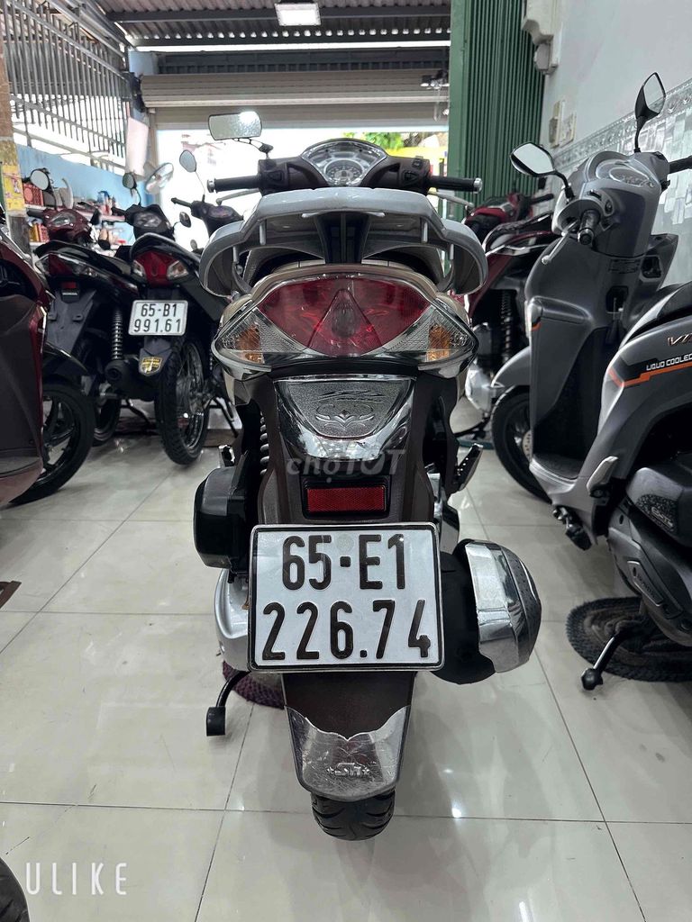 Honda Sh Mode ( Cực Đẹp ). BS: 65 Cần Thơ. Mua bán Xe máy tại Quận Ninh Kiều Cần Thơ được đăng bởi CH XE MÁY 7 THÀNH hình 6