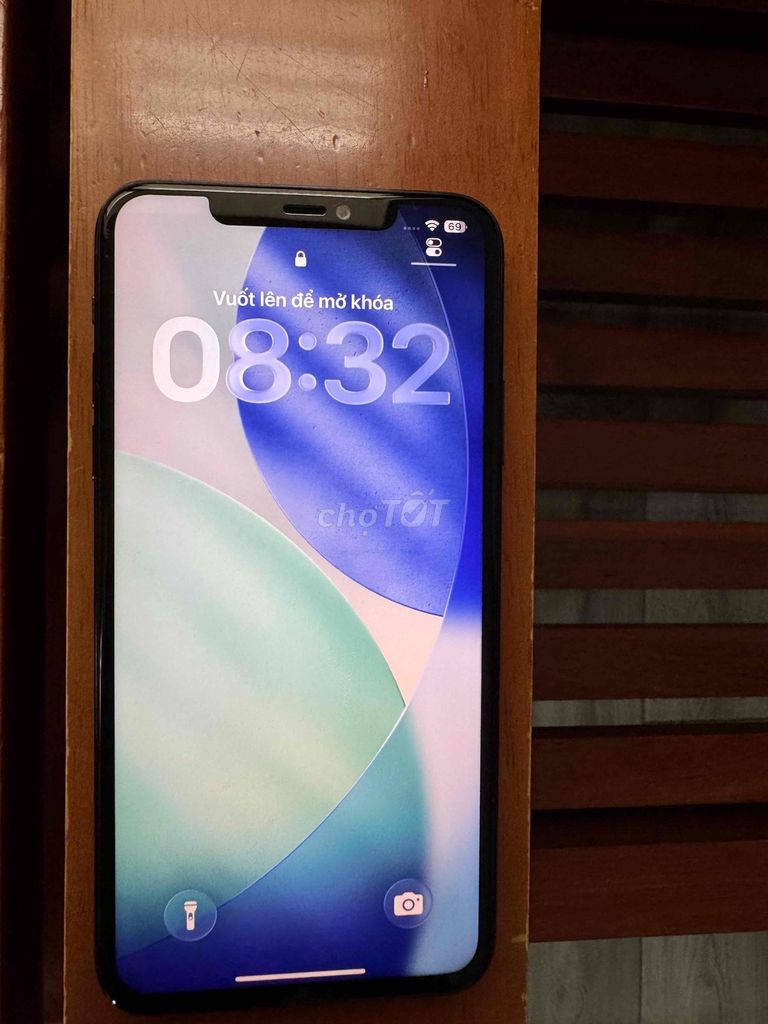 iPhone 11 Pro Max 256GB xanh rêu pin100/ Qte. Mua bán Điện thoại tại Quận Hải Châu Đà Nẵng được đăng bởi Samsung hình 1