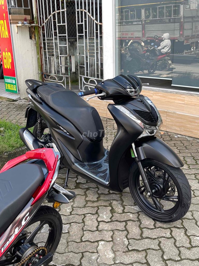 sh đời mới bản đen nhám còn mới. Mua bán Xe máy tại Thành phố Huế Thừa Thiên Huế được đăng bởi Lạng hình 6