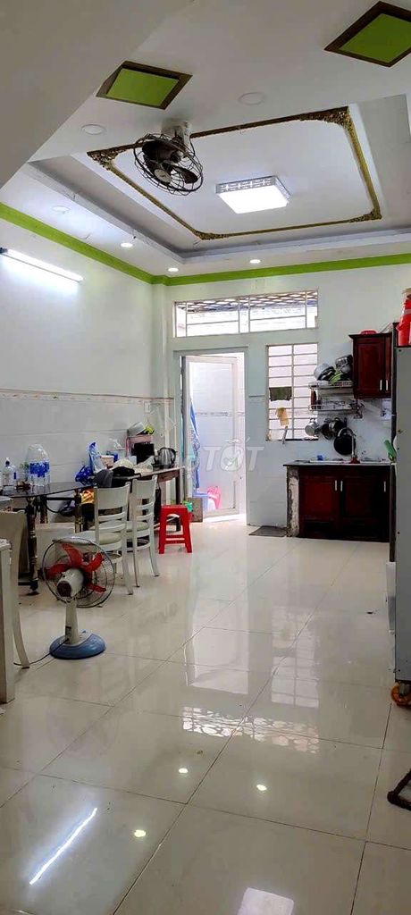 BÁN GẤP CHDV GẦN ĐỖ XUÂN HỢP, PHƯỚC LONG B, 76M2, THU NHẬP 20TR/THÁNG.