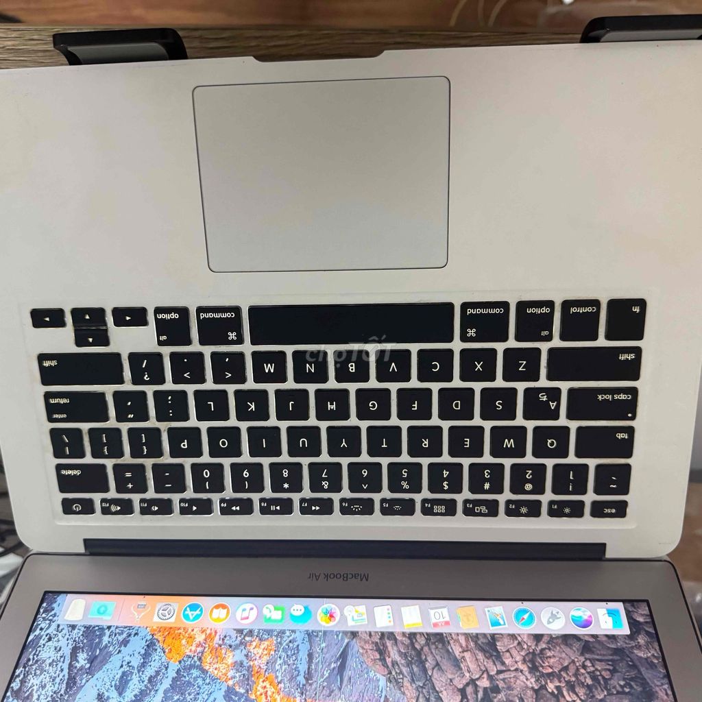 MacBook Air 13inch 2017 i5/8g/128g bh1 tháng. Mua bán Laptop tại Quận 3 Tp Hồ Chí Minh được đăng bởi Phúc Nguyễn hình 1