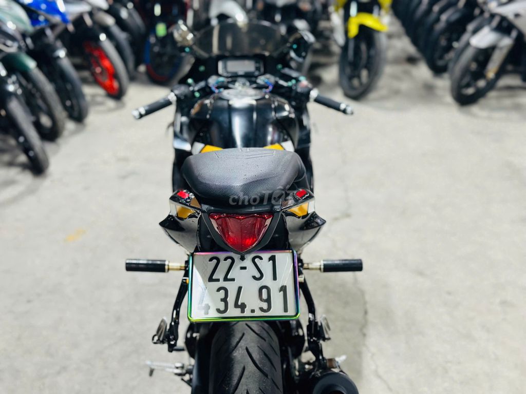 XE MÁYTHANH TÙNG_GSX 150R VÀNG ĐEN MỚI 99% LƯỚT. Mua bán Xe máy tại Quận Nam Từ Liêm Hà Nội được đăng bởi THANH TÙNG hình 3