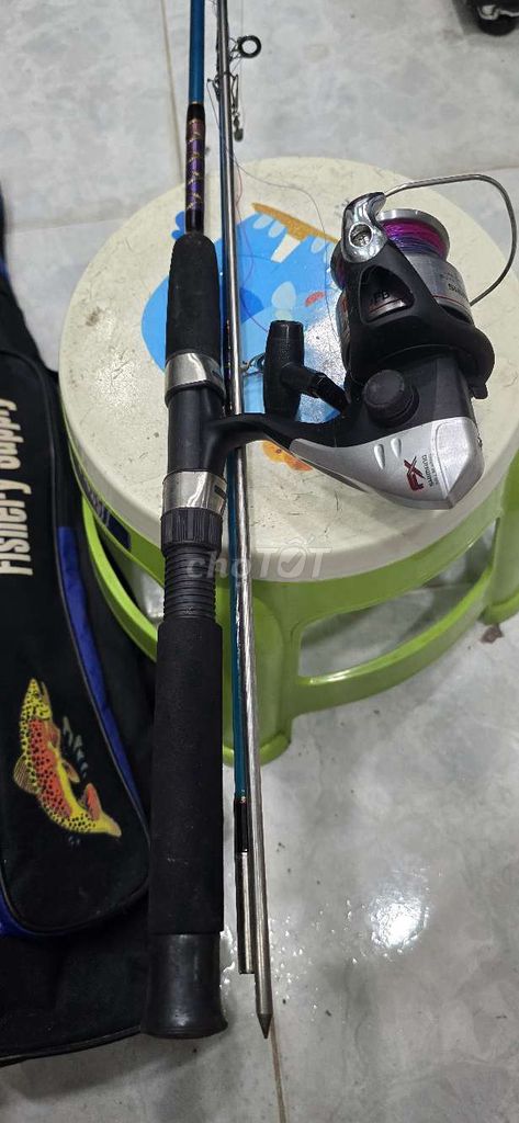 Bộ cần câu lure máy đứng Shimano