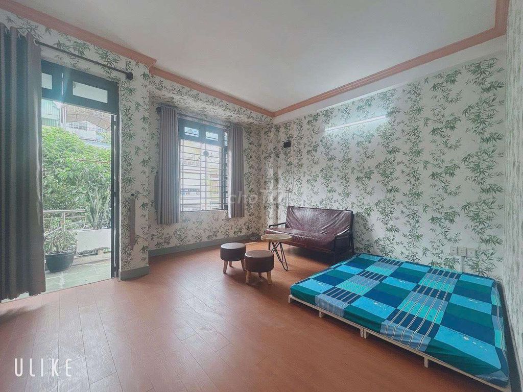 CHỦ NHÀ CHDV 2 PN KHU K300, BAN CÔNG, CỘNG HOÀ, HOÀNG HOA THÁM